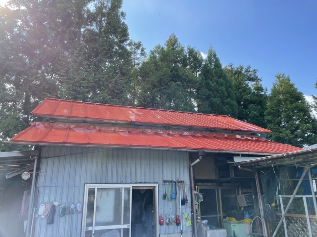 栗原市高清水　M様邸屋根塗装工事、完了。